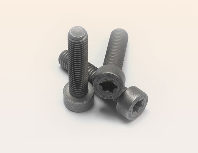 Sonderzylinderschraube mit Innensechsantrieb Zink Nickel Passivierung